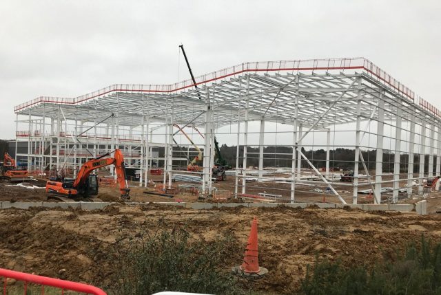 Steel portal frame, unit 5, at Dunsbury Park